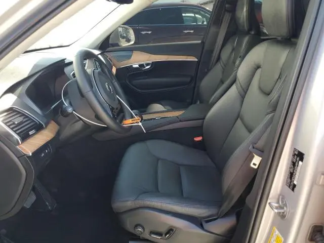 2024 VOLVO XC90 PLUS