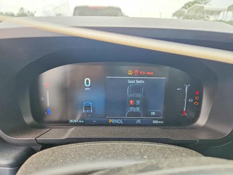2025 FORD MAVERICK XL  