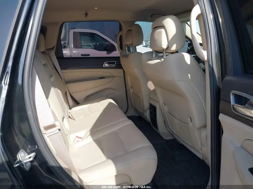 2018 JEEP GRAND CHEROKEE LAREDO E 4X4