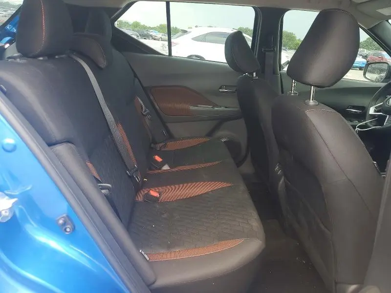 2024 NISSAN KICKS SR  