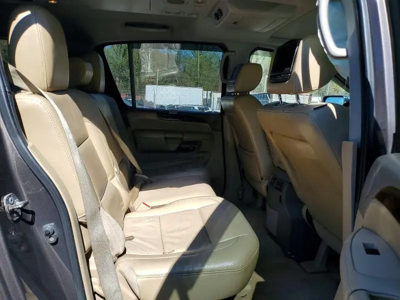 2014 NISSAN ARMADA SV  