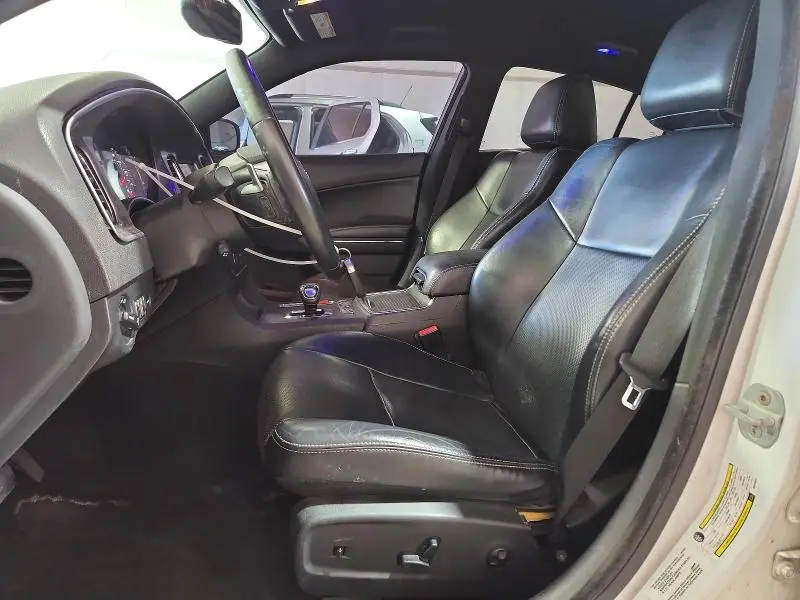 2013 DODGE CHARGER SXT  