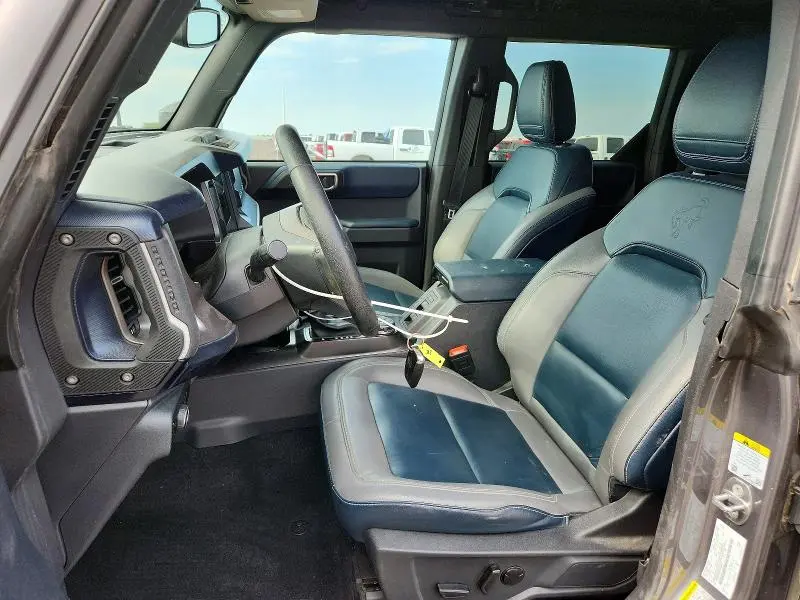2023 FORD BRONCO BASE  