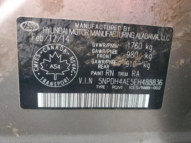 2014 HYUNDAI ELANTRA SE  