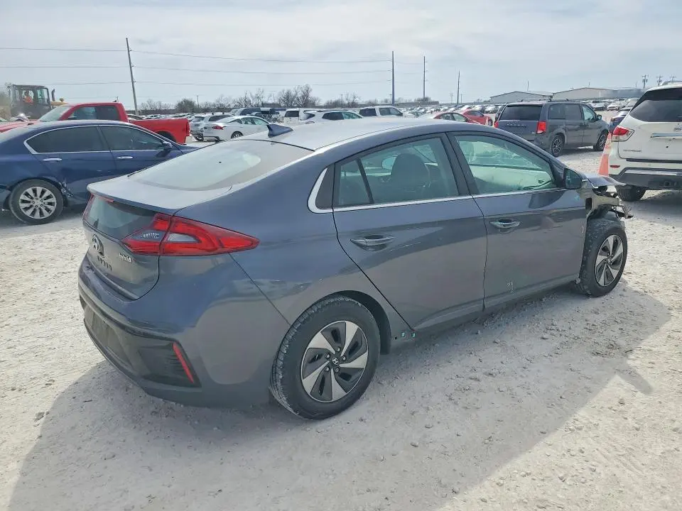 2019 HYUNDAI IONIQ SEL  
