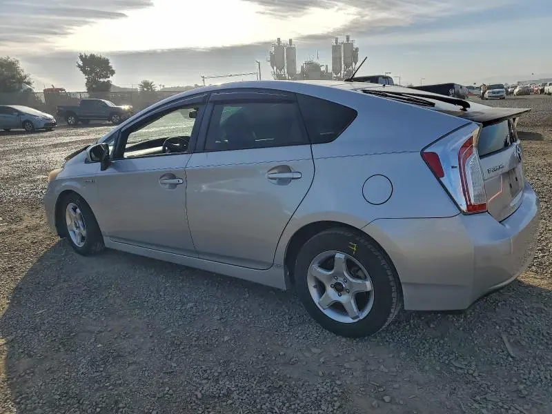 2014 TOYOTA PRIUS   