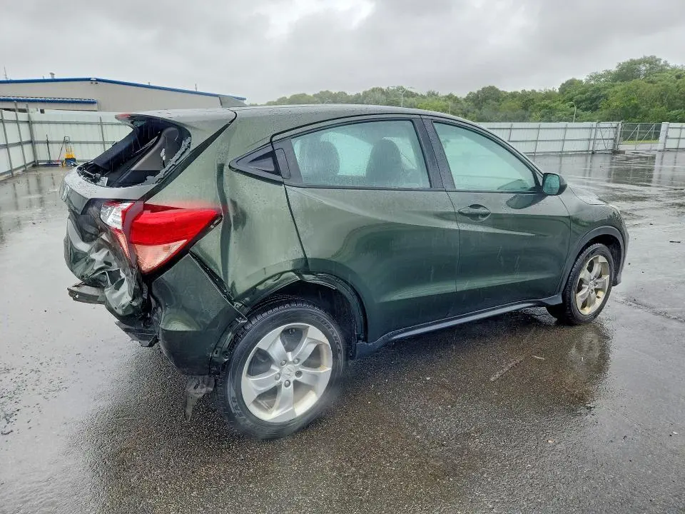 2018 HONDA HR-V LX  