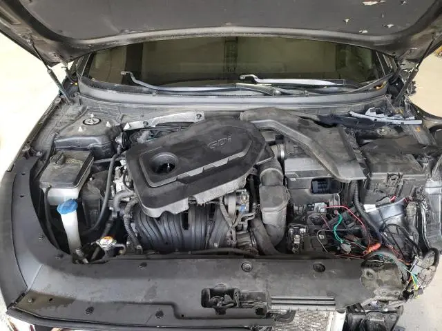 2019 HYUNDAI SONATA SE  