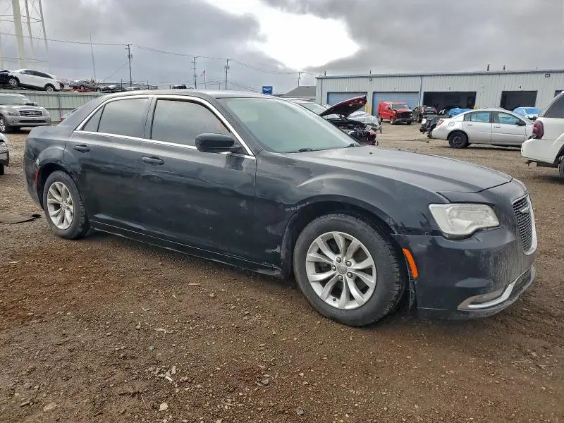 2015 CHRYSLER 300 LIMITED  