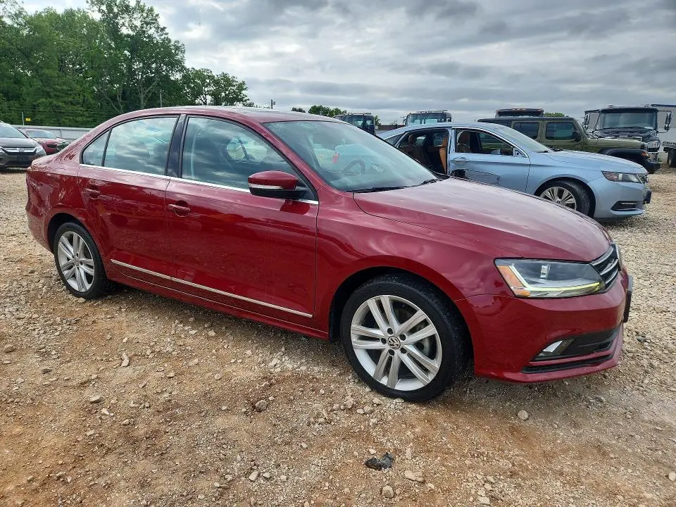 2017 VOLKSWAGEN JETTA SEL  