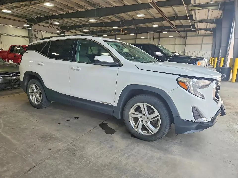 2019 GMC TERRAIN SLE  