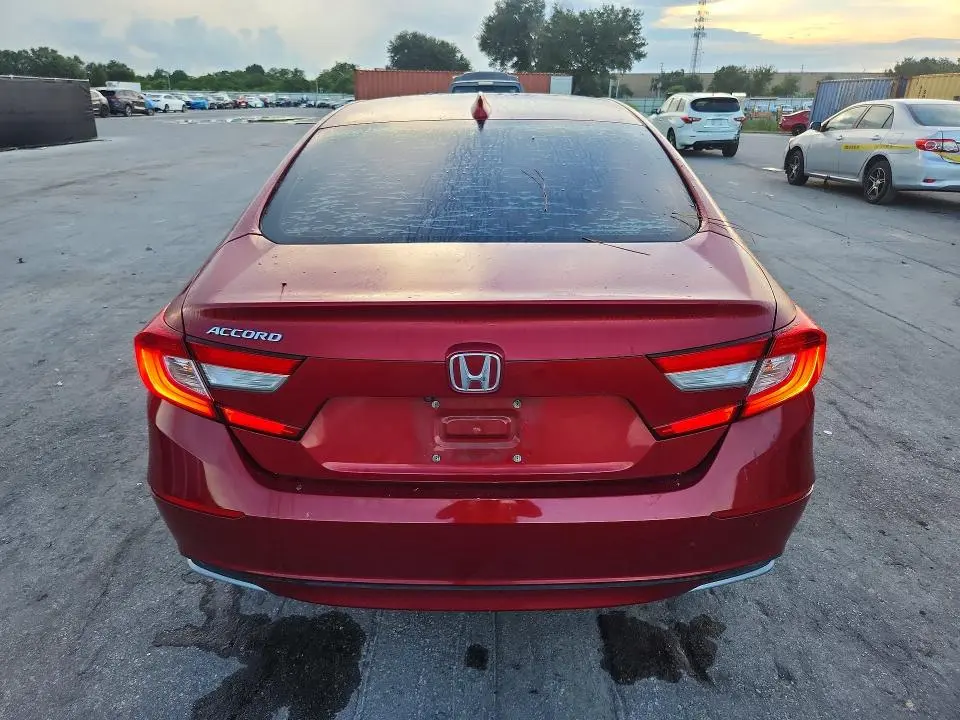 2019 HONDA ACCORD LX  