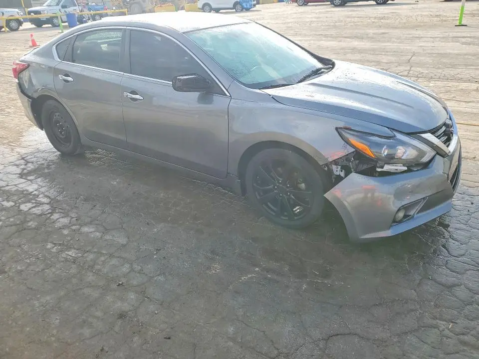 2017 NISSAN ALTIMA 2.5 SR  