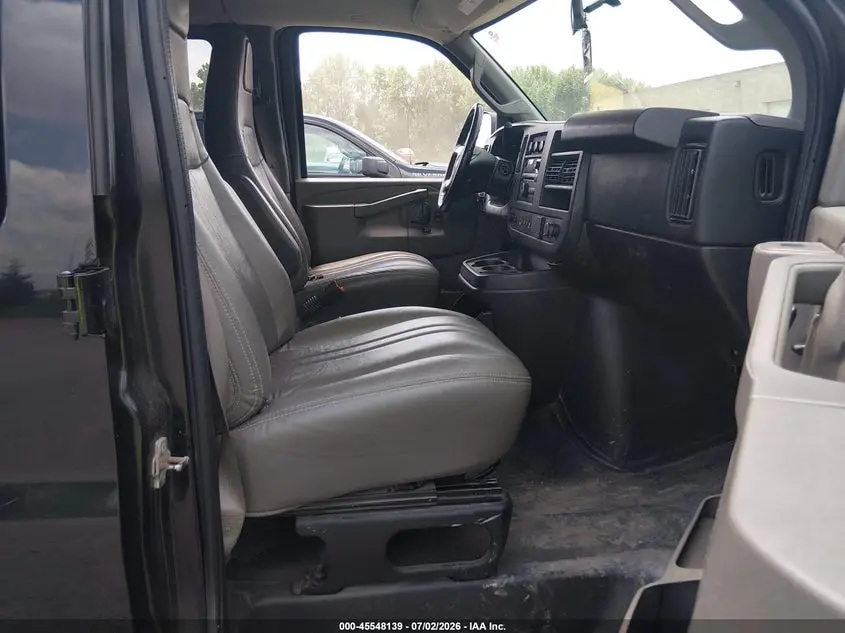 2017 CHEVROLET EXPRESS 3500 LS