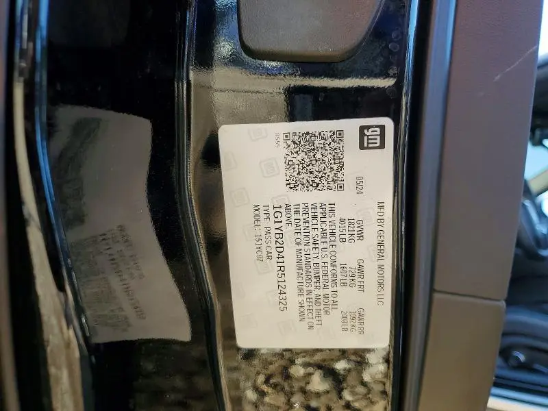 2024 CHEVROLET CORVETTE STINGRAY 2LT  