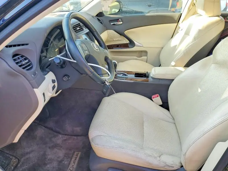 2010 LEXUS IS 250 BASE  