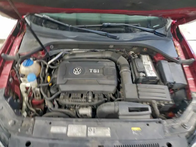 2015 VOLKSWAGEN PASSAT S  