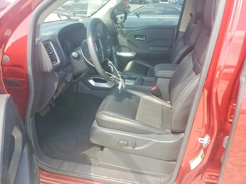 2024 NISSAN FRONTIER SL  