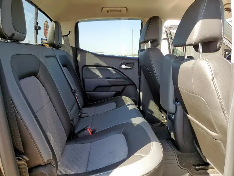 2015 CHEVROLET COLORADO Z71  