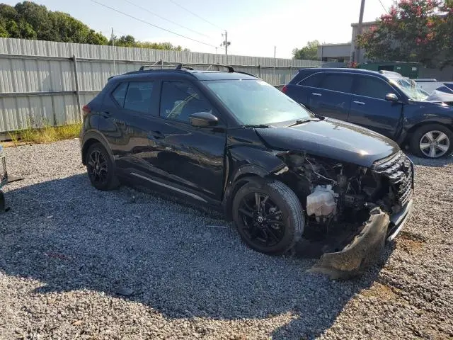 2021 NISSAN KICKS SR