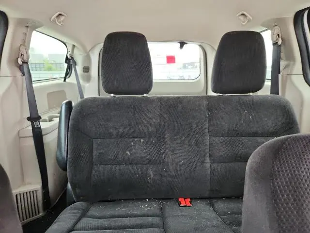 2014 DODGE GRAND CARAVAN SE  