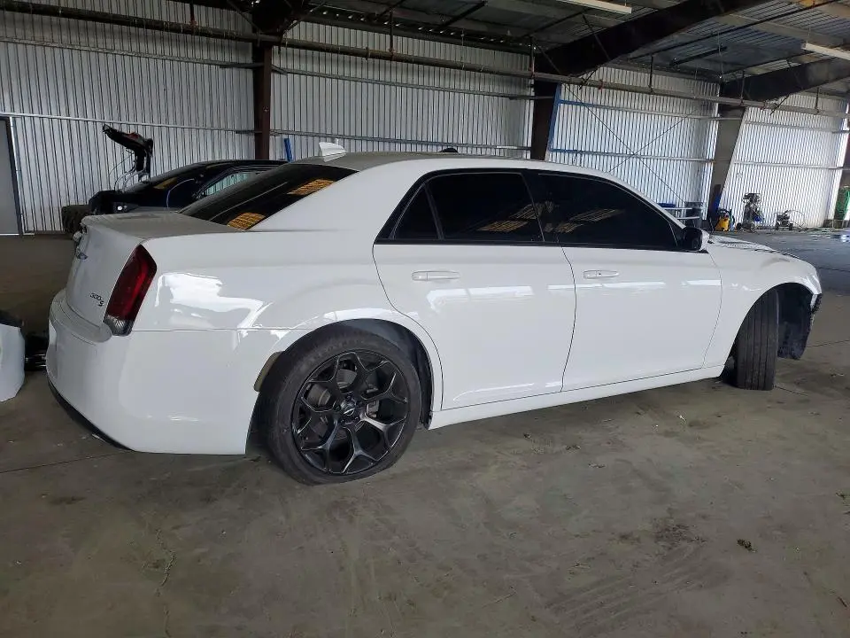 2016 CHRYSLER 300 S  