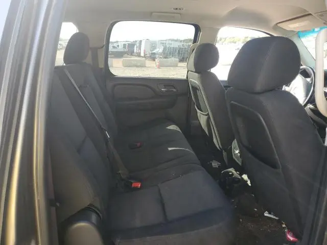 2012 CHEVROLET SUBURBAN C1500 LS  