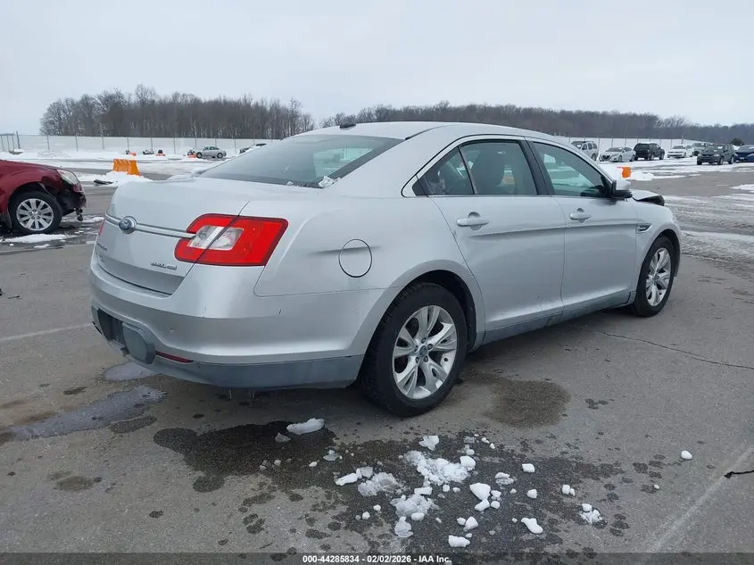 2010 FORD TAURUS SEL