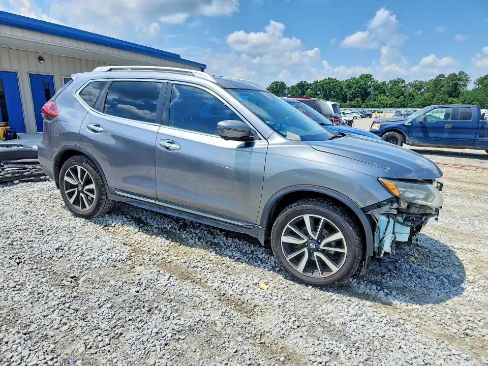 2018 NISSAN ROGUE SL  