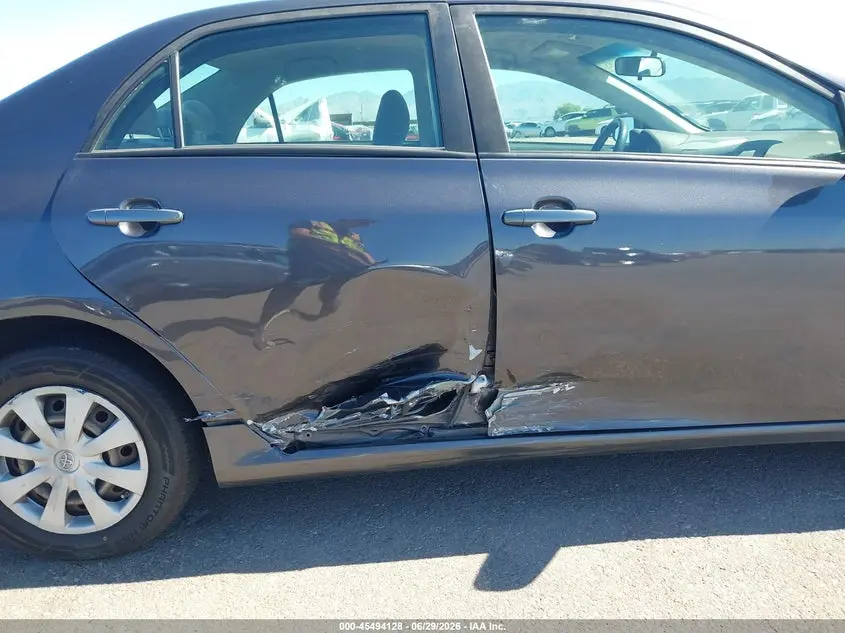 2011 TOYOTA COROLLA LE