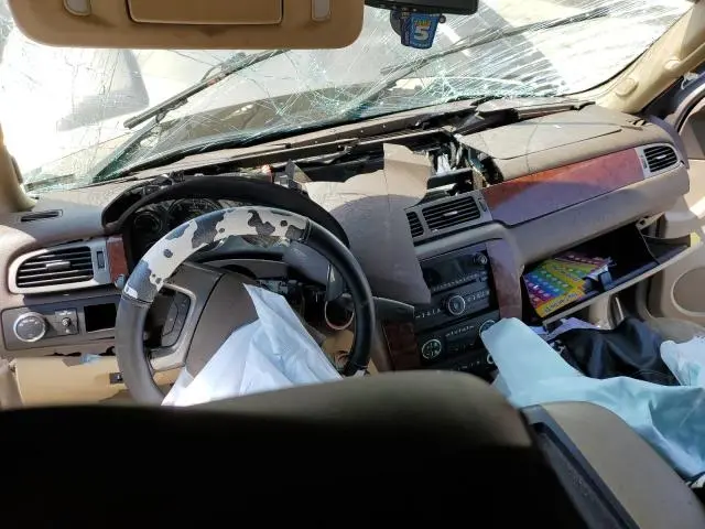 2011 CHEVROLET TAHOE C1500 LT  