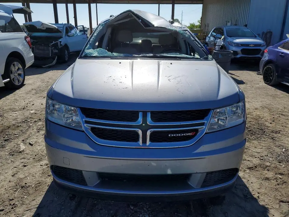 2017 DODGE JOURNEY SE  