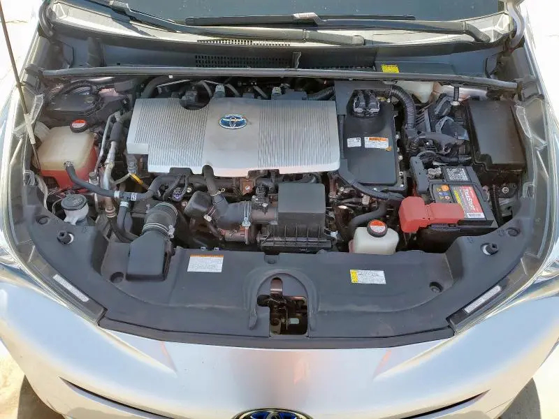 2016 TOYOTA PRIUS 