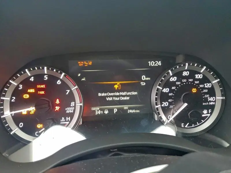 2025 TOYOTA HIGHLANDER LE  