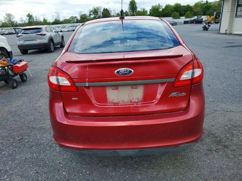 2011 FORD FIESTA SE  