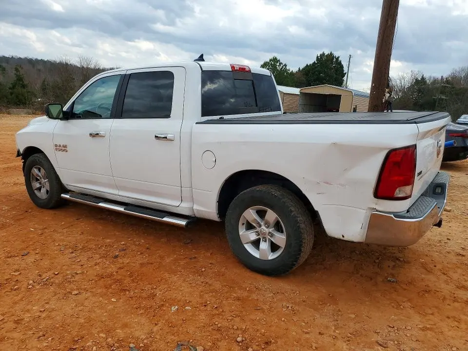 2013 RAM 1500 SLT  