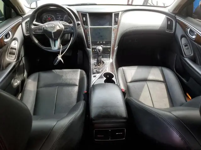 2018 INFINITI Q50 LUXE  