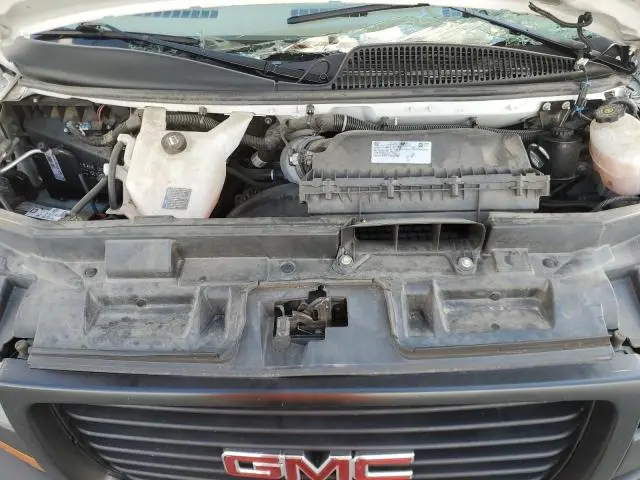 2023 GMC SAVANA G2500  