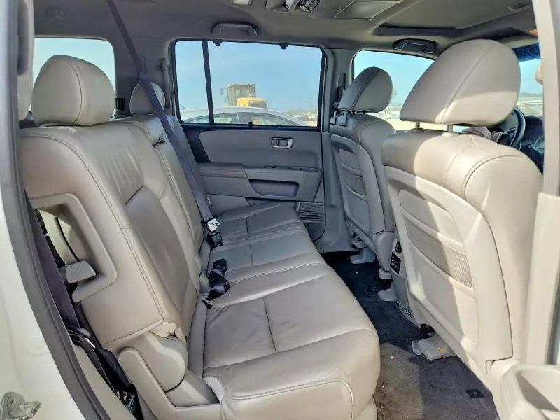 2011 HONDA PILOT TOURING  
