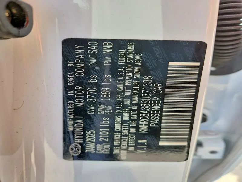 2025 HYUNDAI VENUE LIMITED  