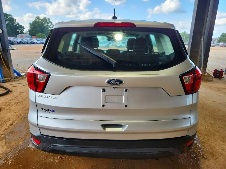 2019 FORD ESCAPE S  