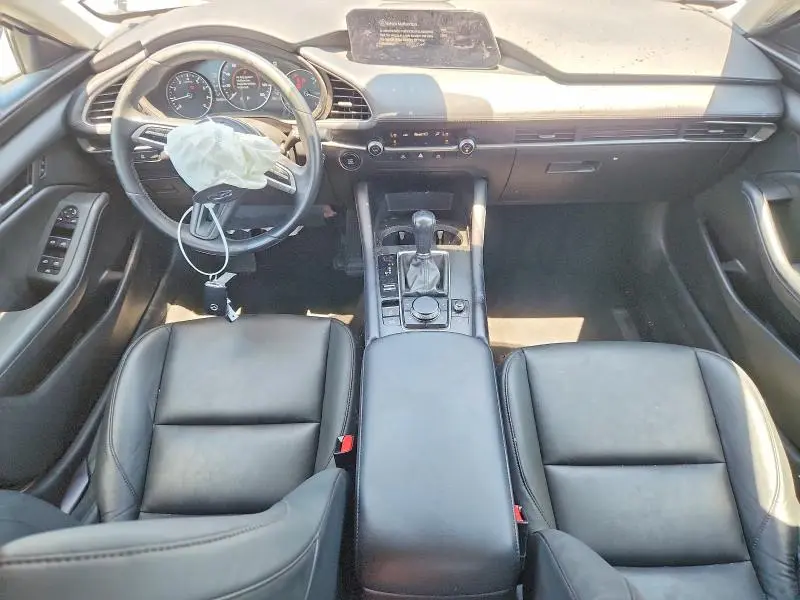 2022 MAZDA 3 SELECT  
