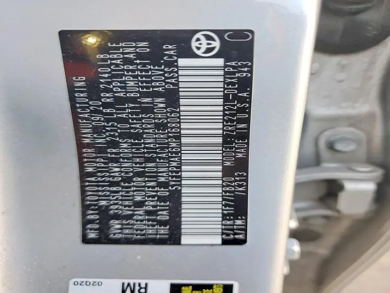 2021 TOYOTA COROLLA LE  