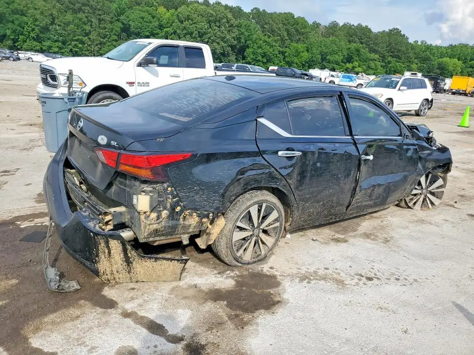 2019 NISSAN ALTIMA SL  