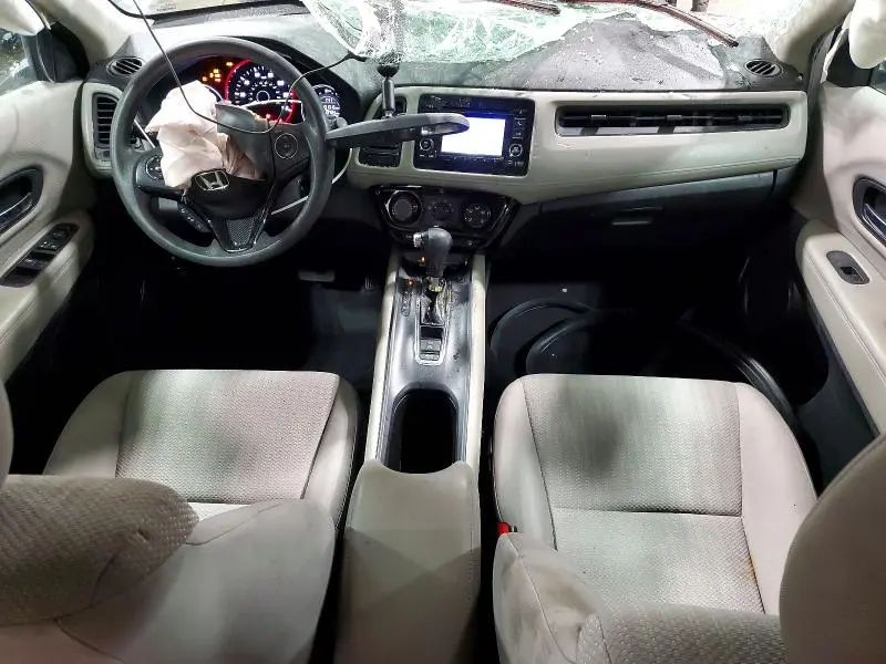 2016 HONDA HR-V LX  