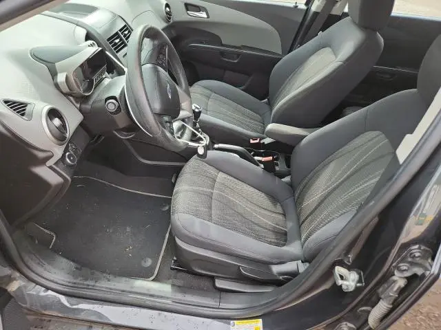 2016 CHEVROLET SONIC LT  