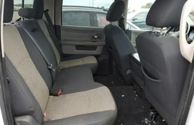 2012 DODGE RAM 1500 SLT  