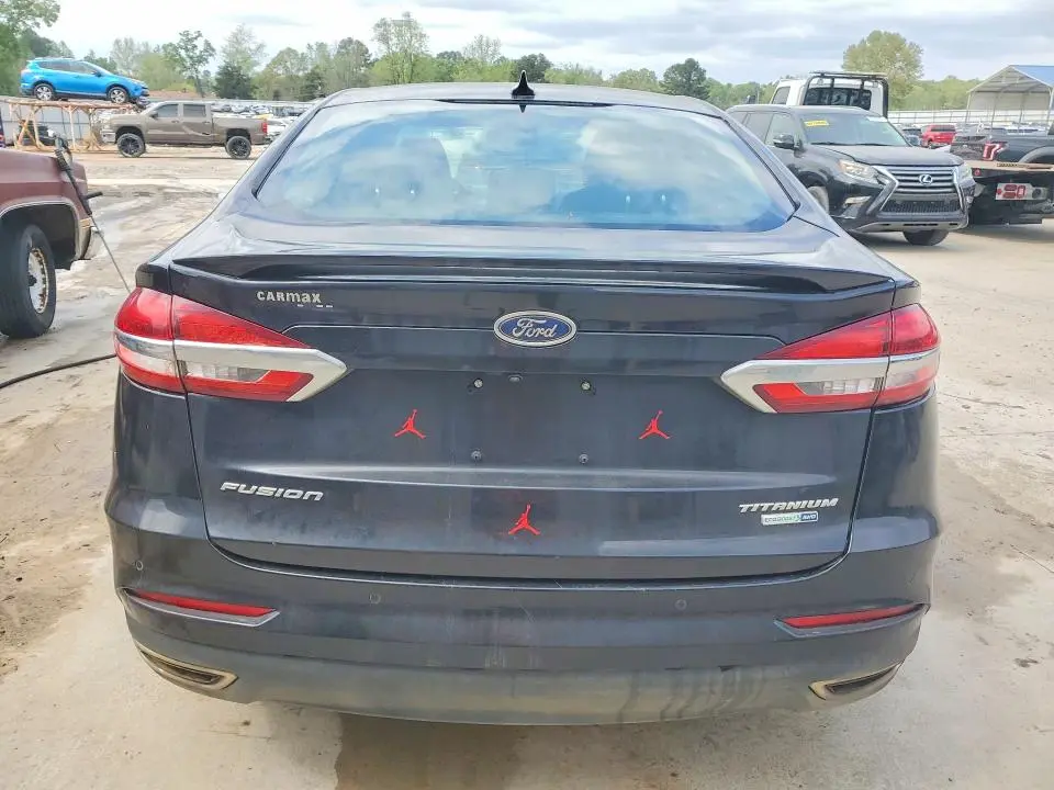 2019 FORD FUSION TITANIUM  