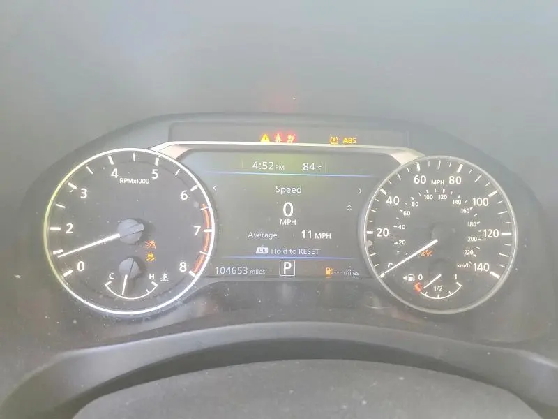 2022 NISSAN ALTIMA SV  