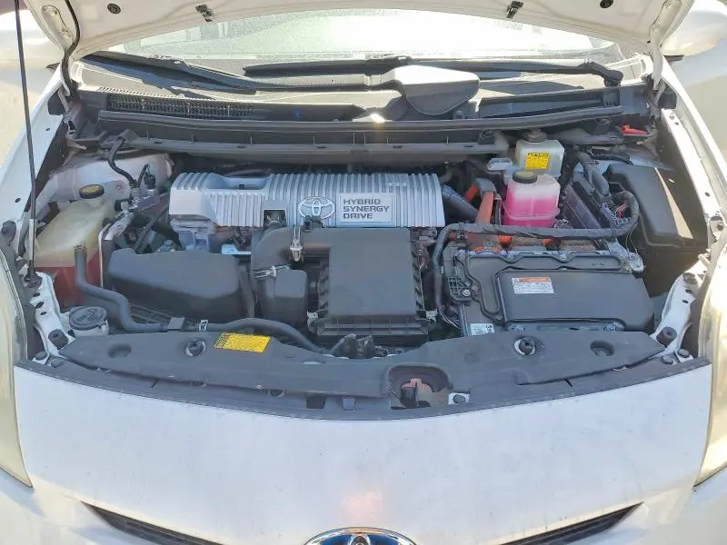 2013 TOYOTA PRIUS TWO  